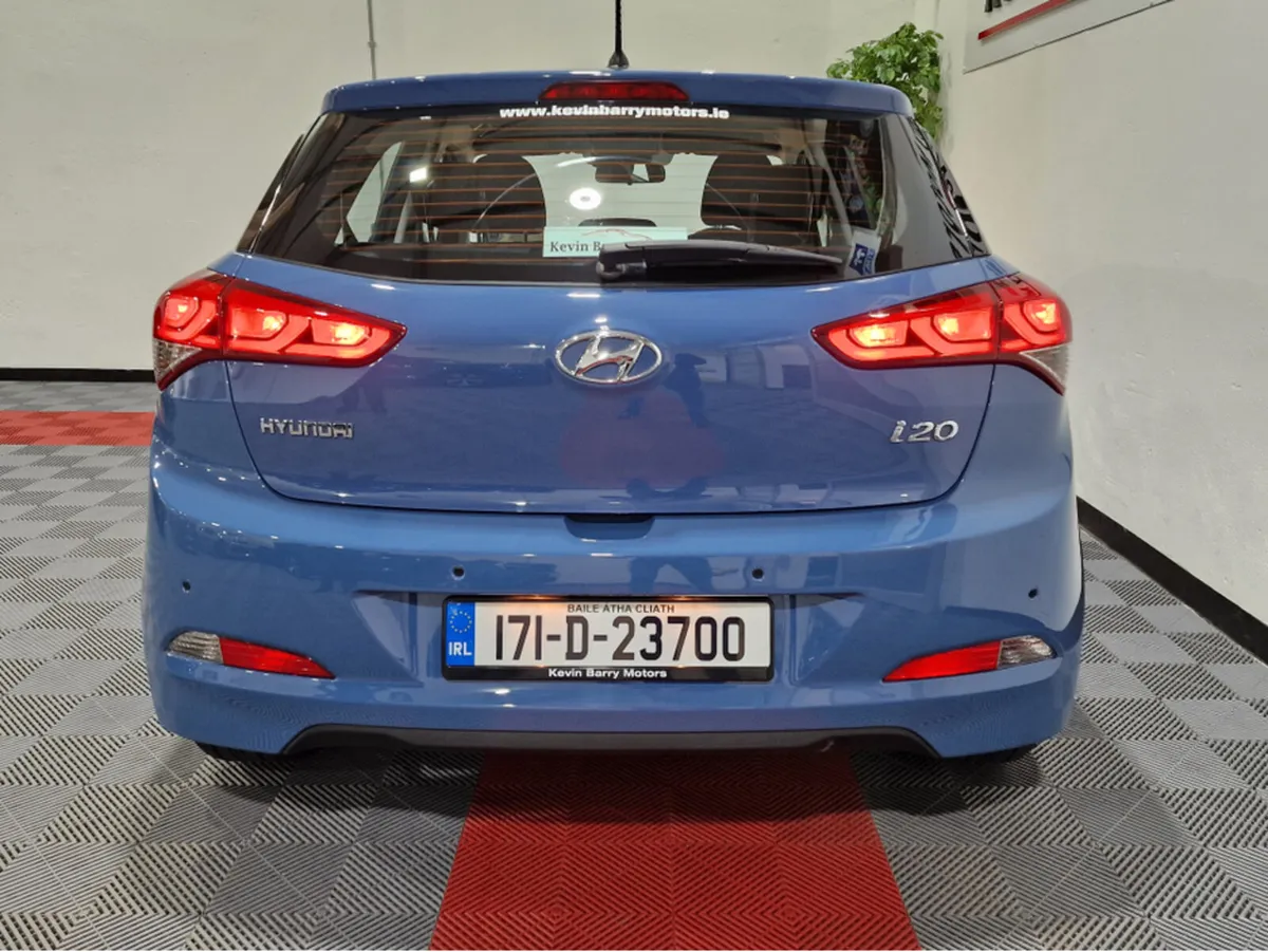 Hyundai i20 **DEPOSIT TAKEN** - Image 4