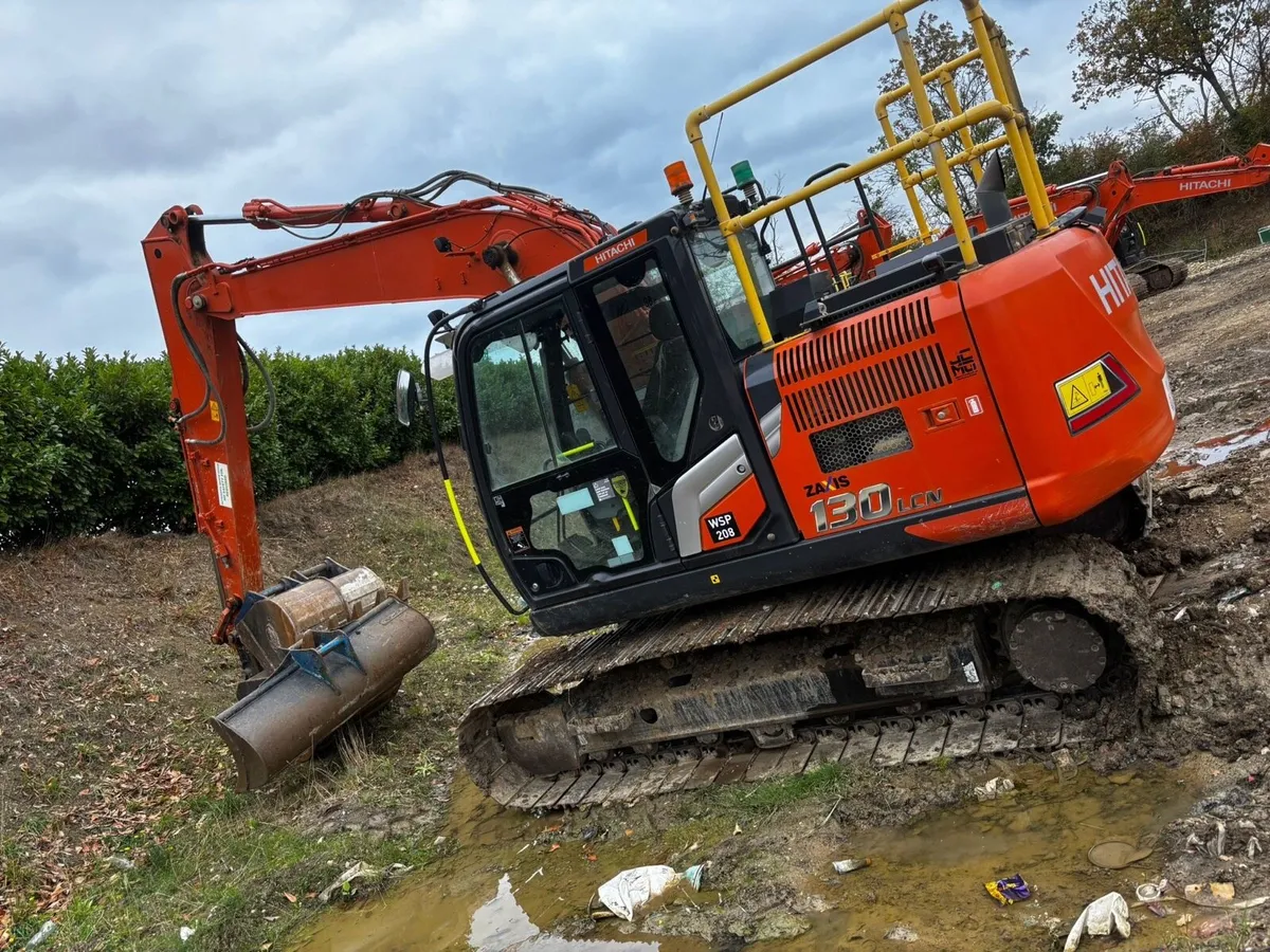 Hitachi Zx130-7 Excavator - Image 1