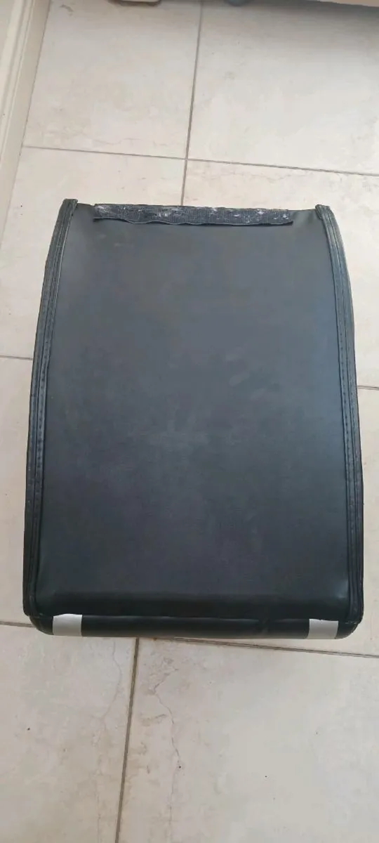 Gaming chair - Image 2