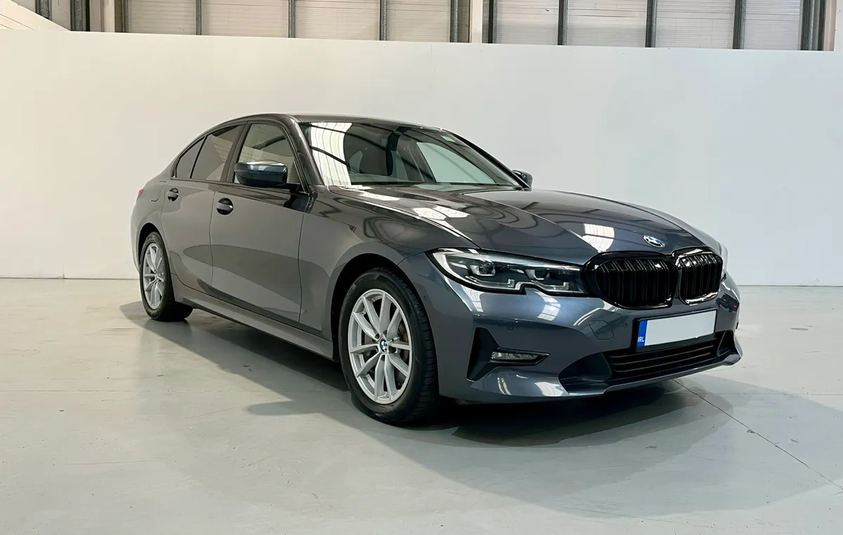 BMW 3 Series Pro 330e - Image 1