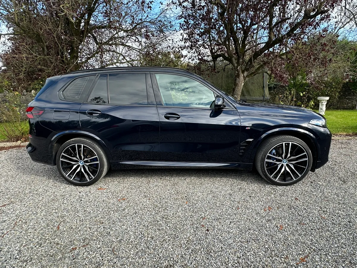 BMW X5 M Sport Pro Pack on 22's - Image 3