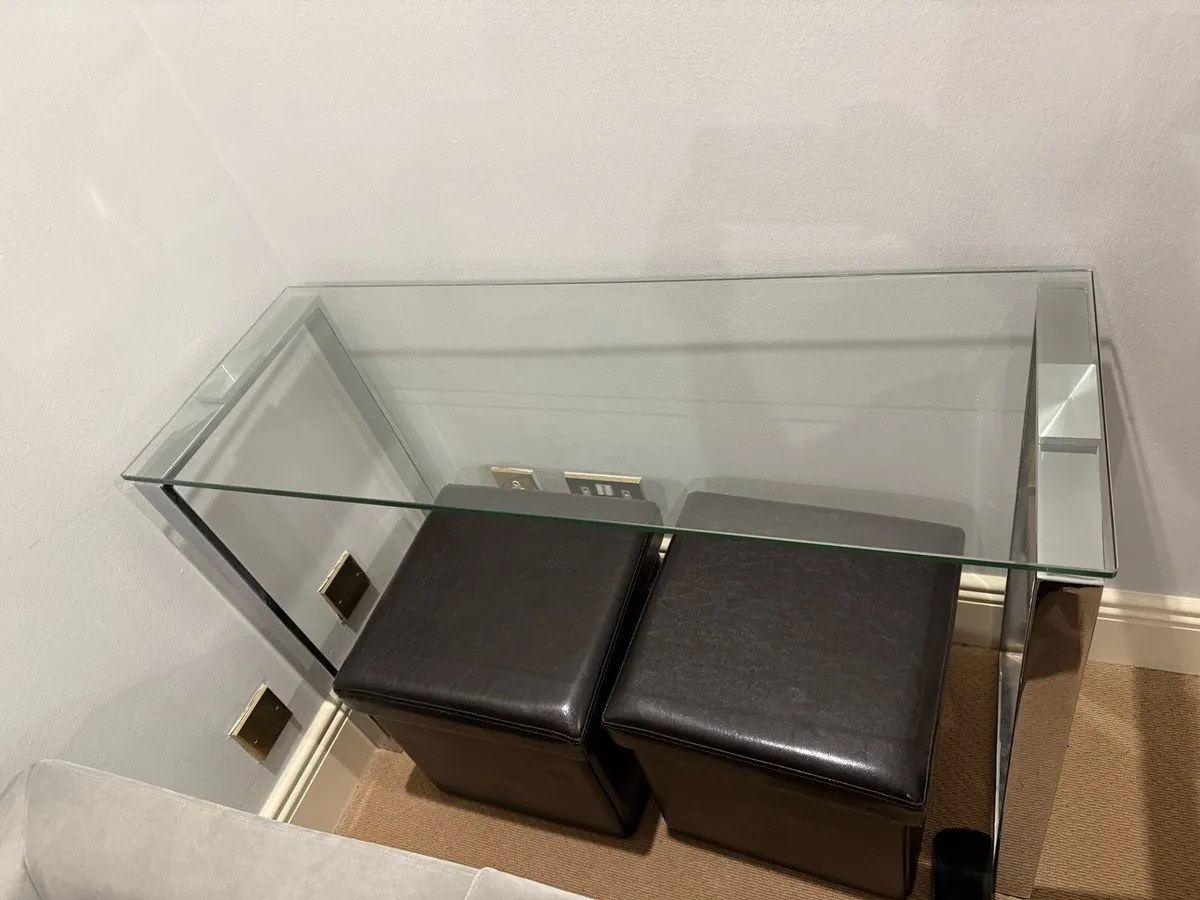 Katrine Console Table - Image 4