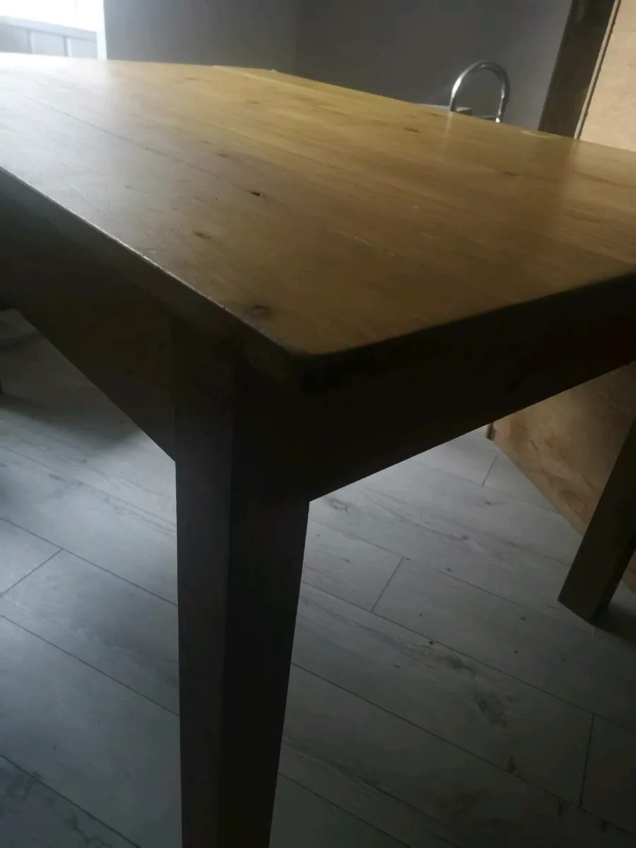 **CLEARANCE** Small Table & 2  Solid Oak Chairs - Image 2