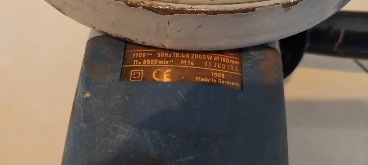 Bosch GWS 20-180 Angle Grinder 110v - Image 4