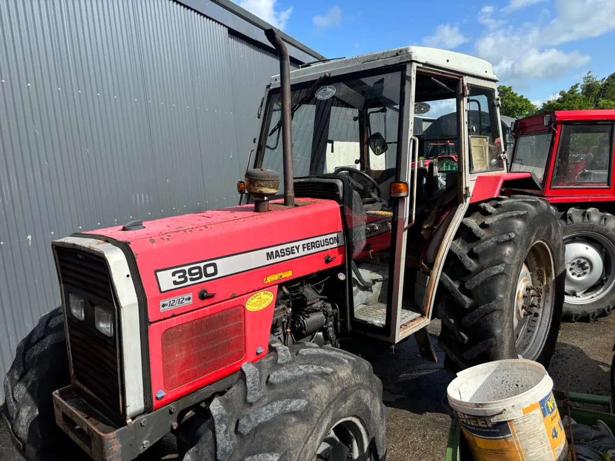 Massey Ferguson 390 - Image 2