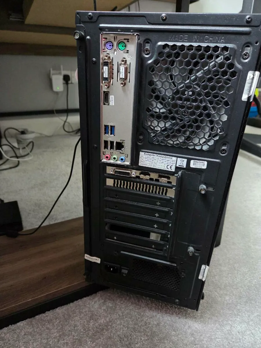 Computer Intel Core i5 - Image 3