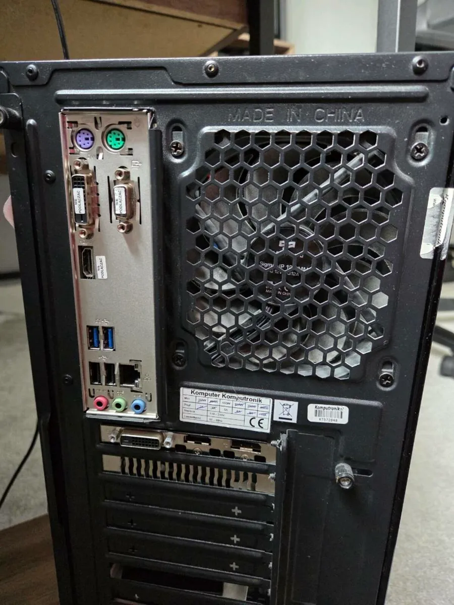 Computer Intel Core i5 - Image 4