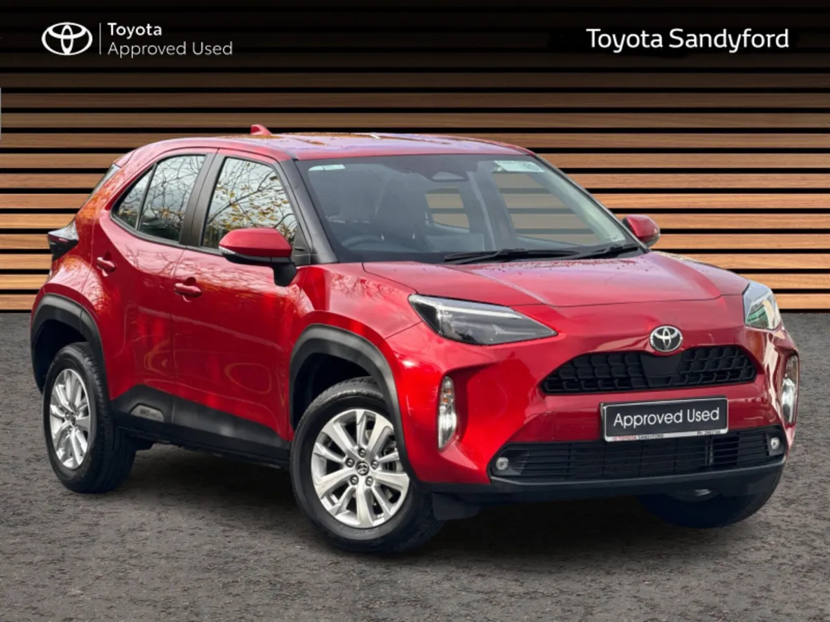 Toyota Yaris Cross LUNA HYBRID AUTOMATIC // REAR C - Image 1