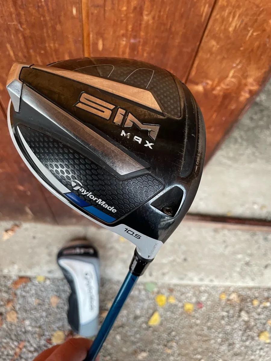 Taylormade SIM Max mens driver - Image 1