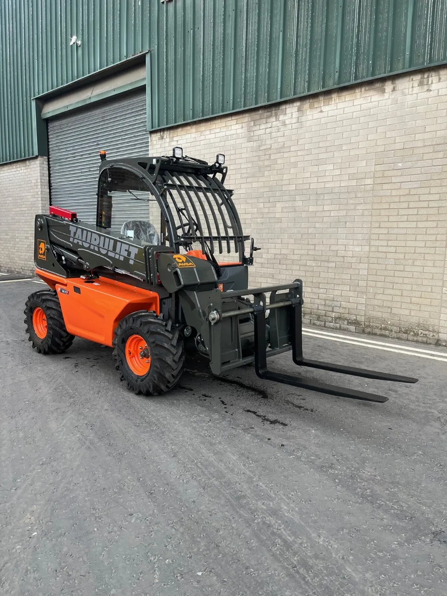 New AUSA T144H Compact Telehandlers - Image 1