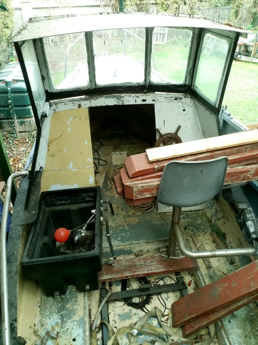 Cobbler 20ft with 40 HP Marnier - Image 3