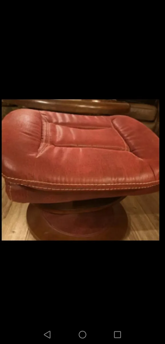 Burgundy Leather Footstoo