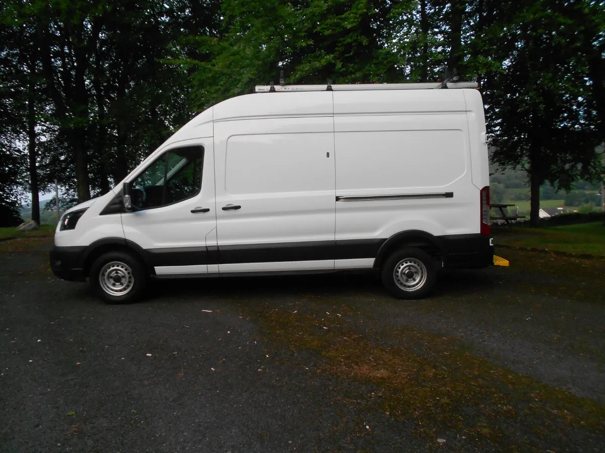 Ford Transit 2022 - Image 3