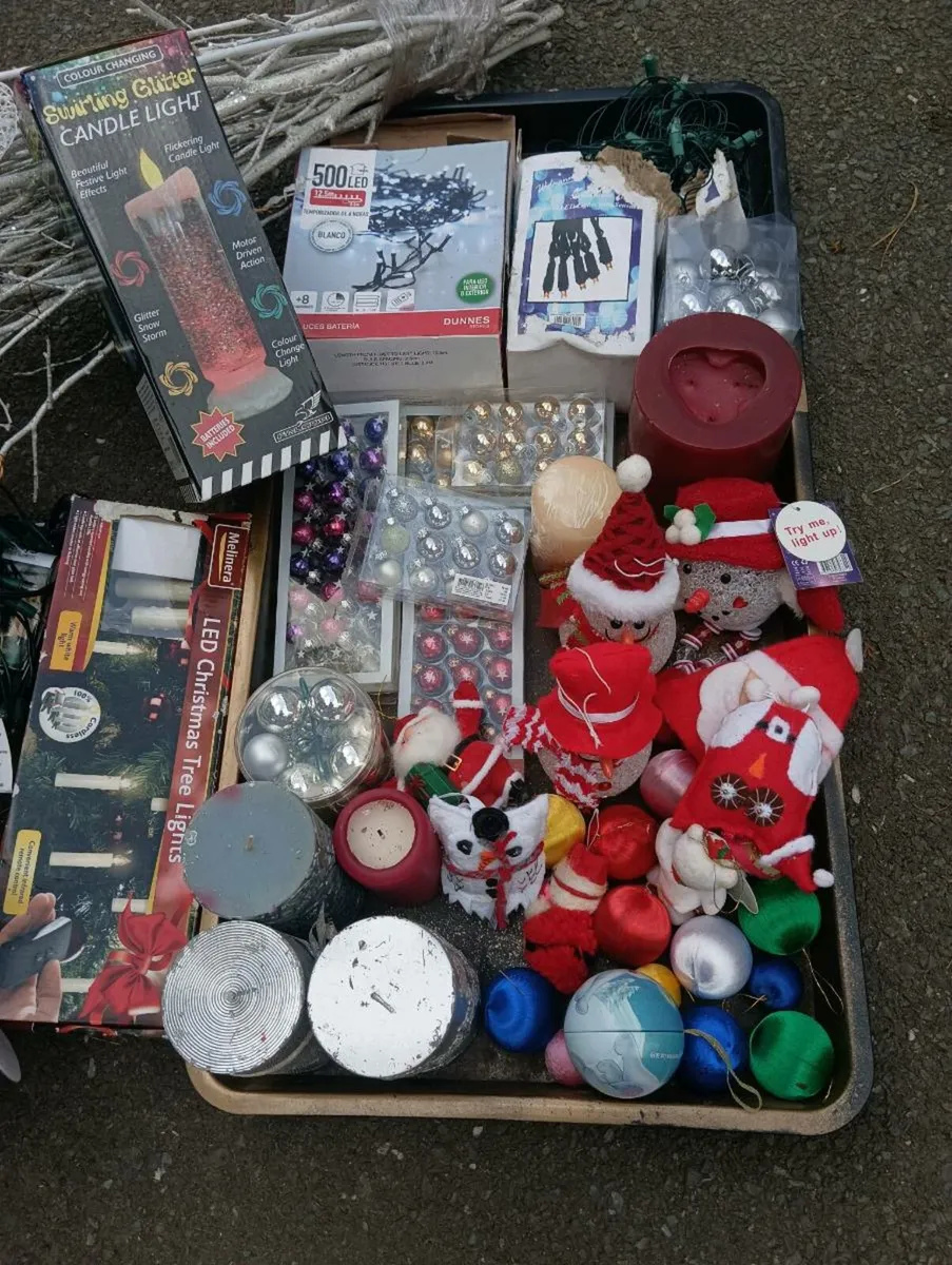 Box Christmas lights, decorations, candles 25lot