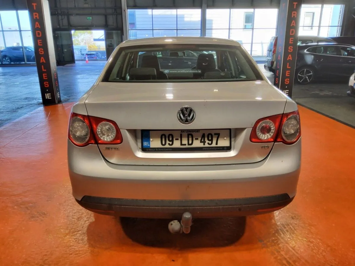 Volkswagen Jetta 1.9 TDI Comfortline - Image 4