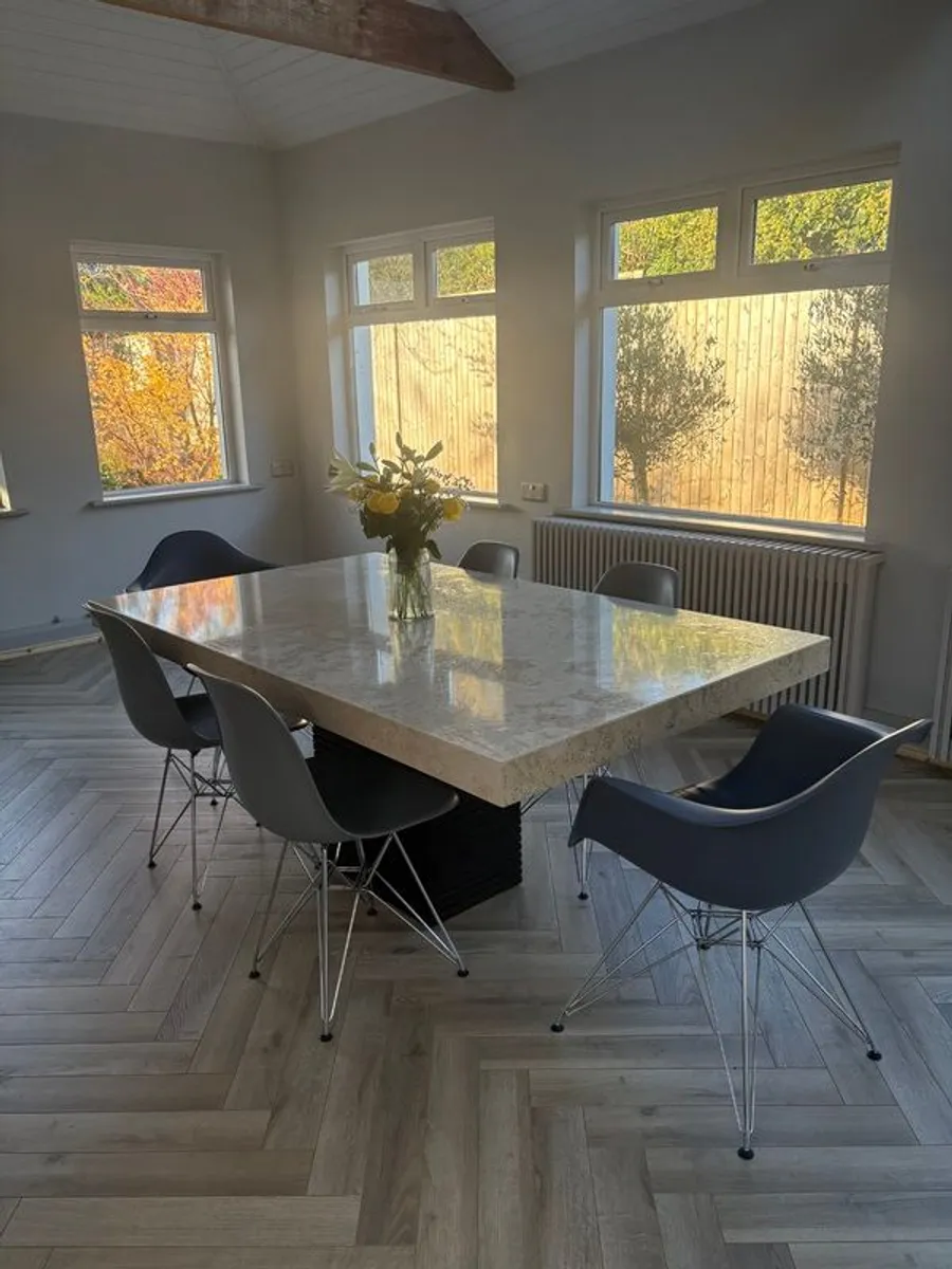 Beautiful stone dining table - Image 1