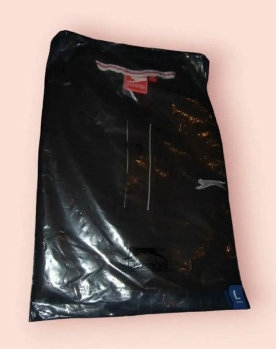 BNWT Slazenger Polo Shirt - Image 3