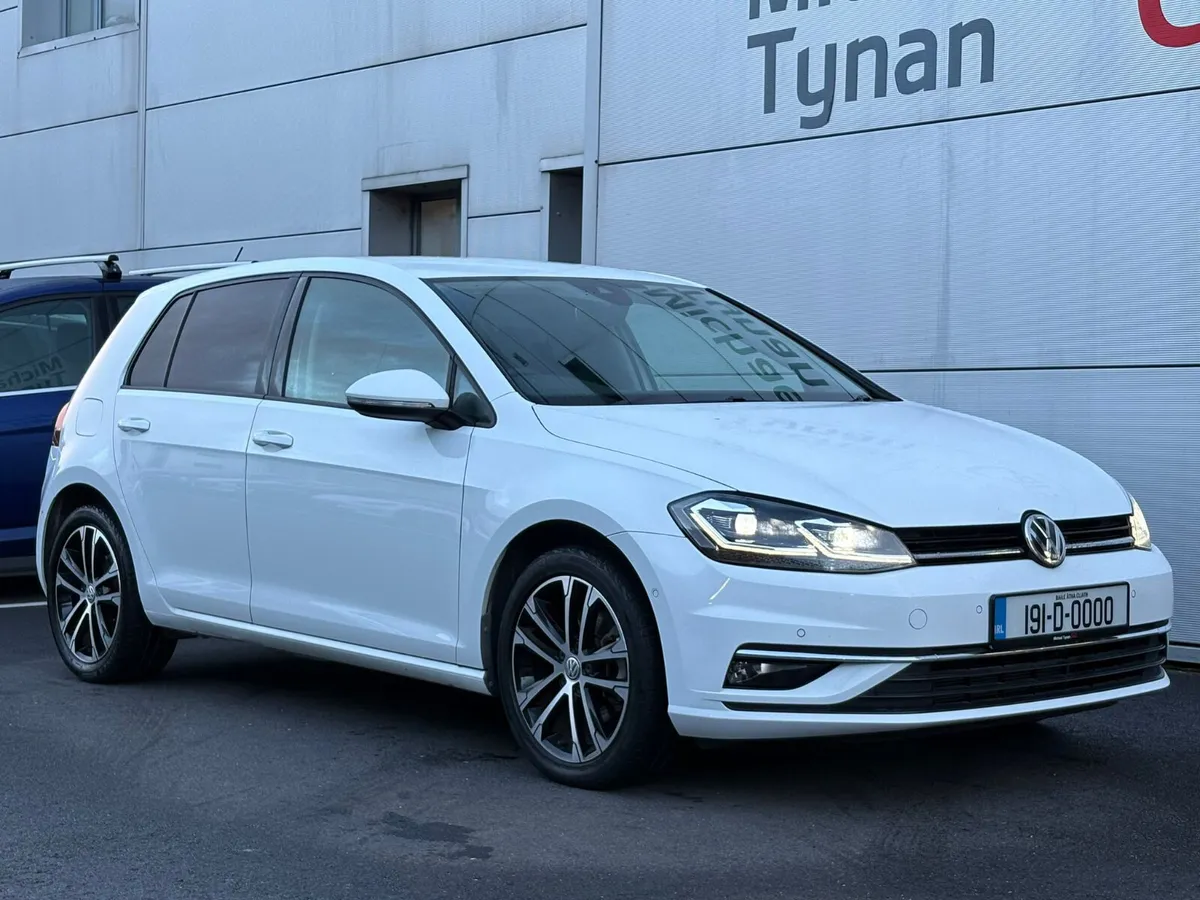 2019 Volkswagen Golf  1.2 Automatic - Image 1