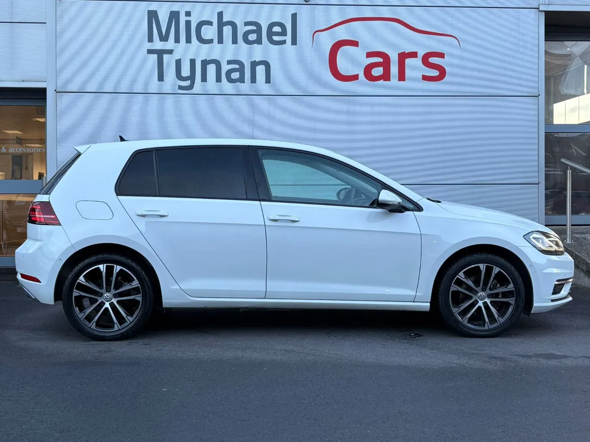 2019 Volkswagen Golf  1.2 Automatic - Image 3