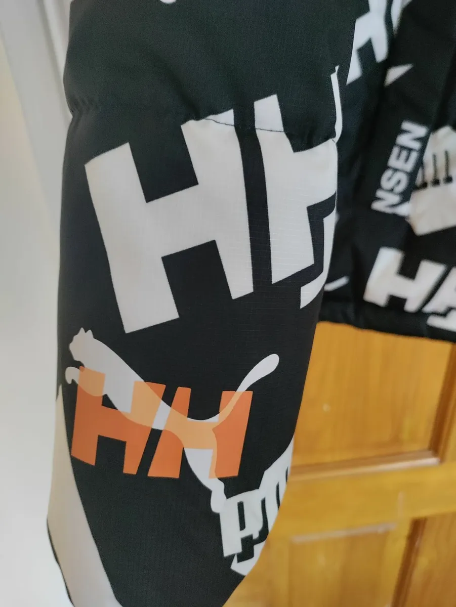 Puma X Helly Hansen reversible jkt L New - Image 4