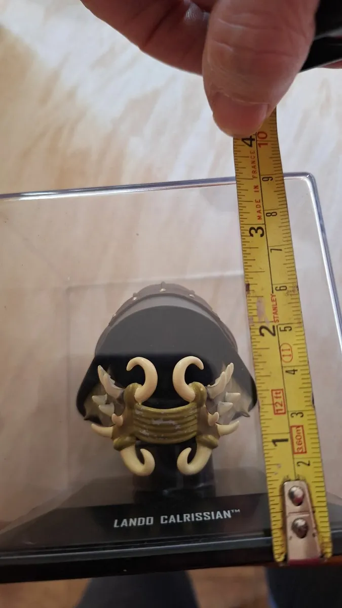 Star Wars DeAgostini Mini Helmets in cases - Image 4