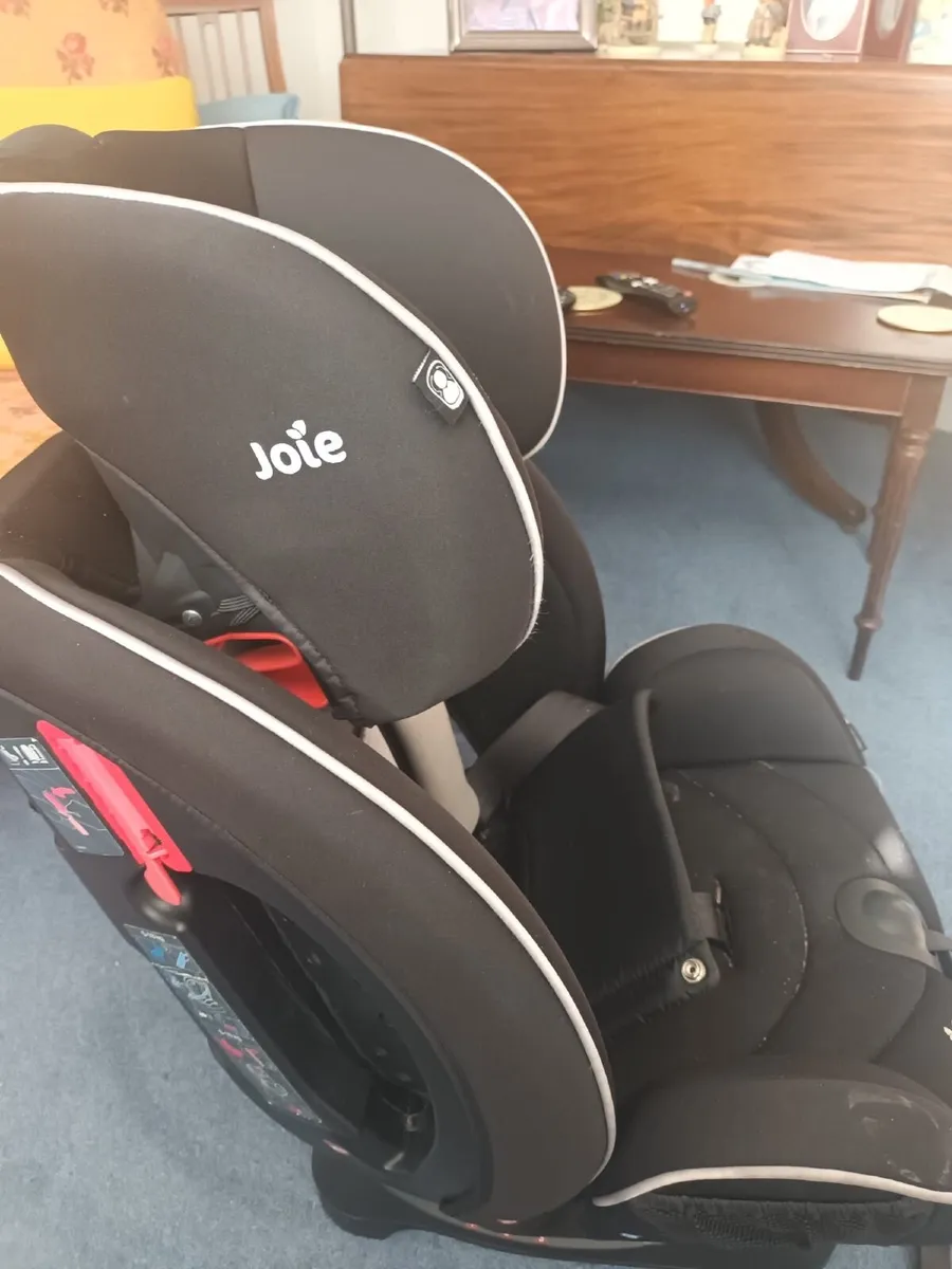 Child carseat - Image 2