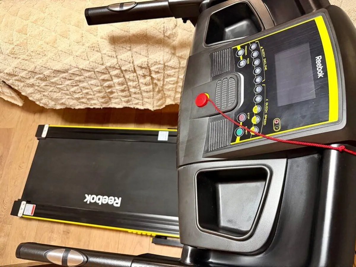 Reebok One GT30 Treadmill  Excellent Condition - Image 4
