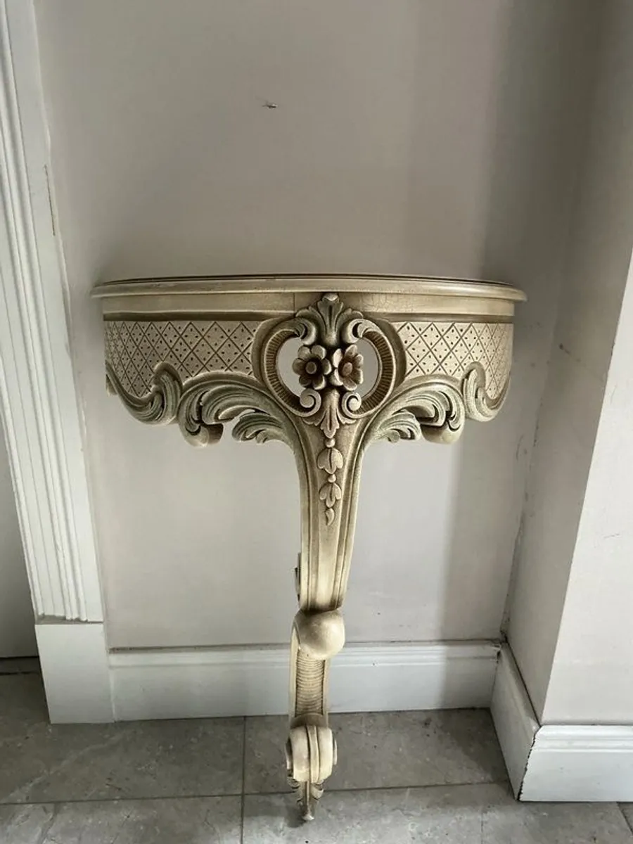 French style half moon wall table - Image 2