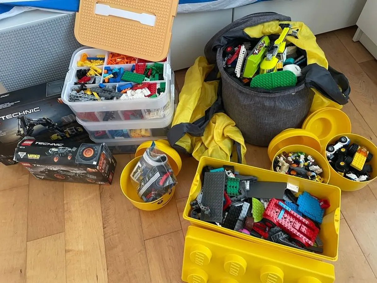 Huge Lego Collection - Image 1