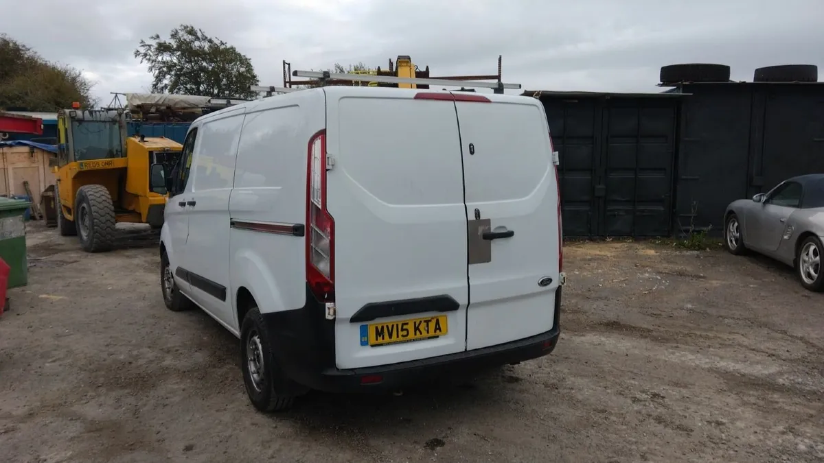 Ford Transit Custom 2015 - Image 3