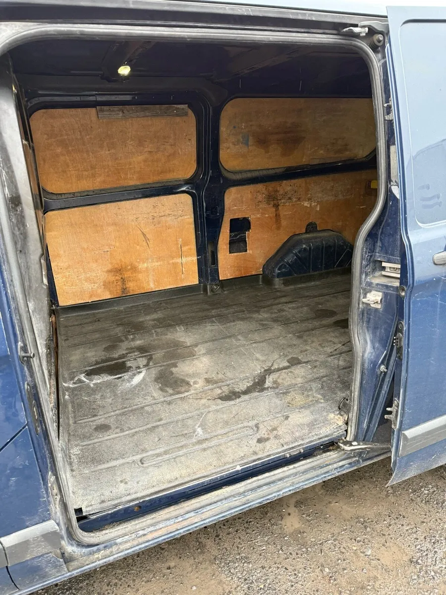 Transit Custom 151 - Image 4