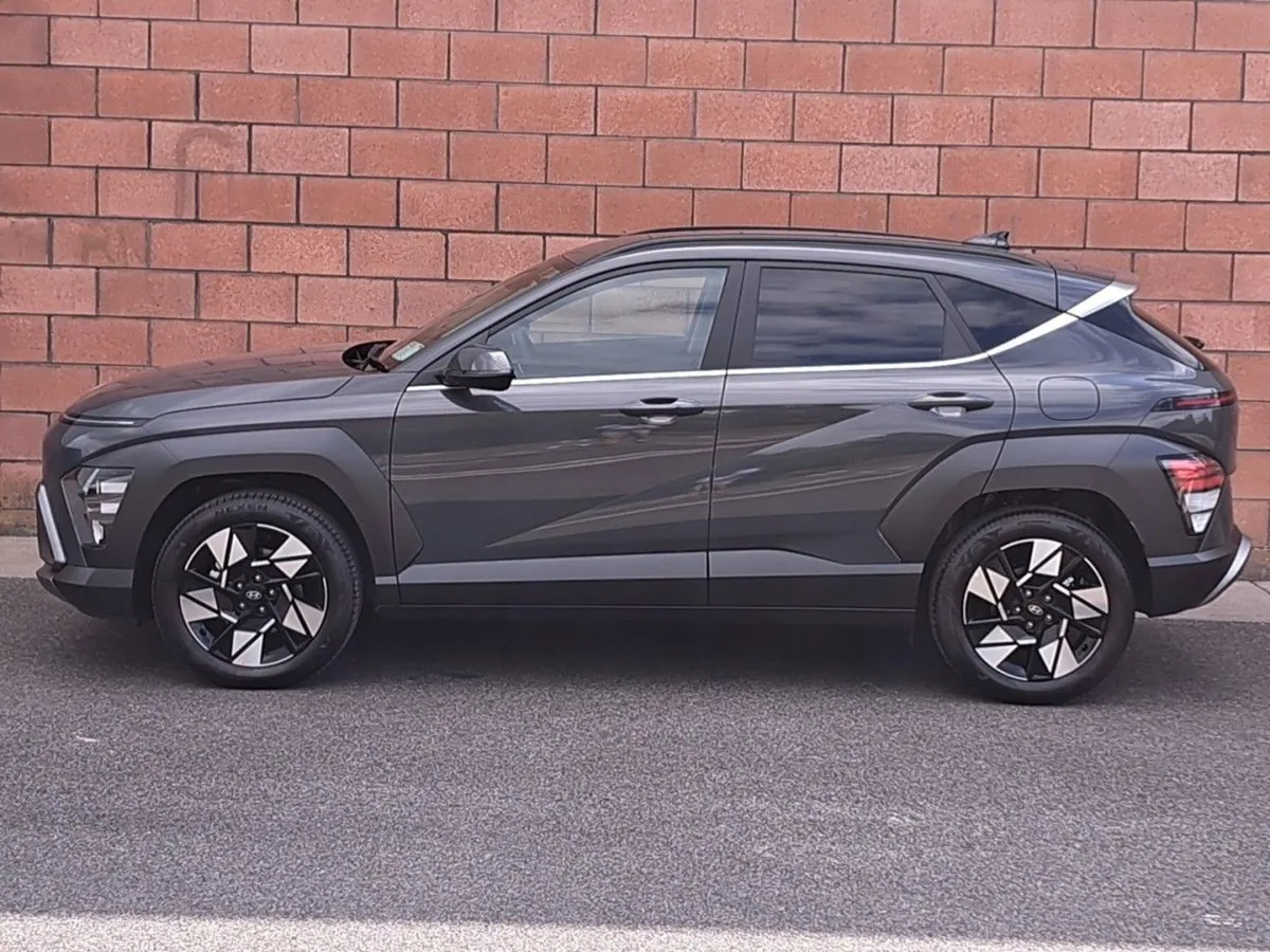 Hyundai Kona Hybrid Elegance Model Automatic 1.6 - Image 3