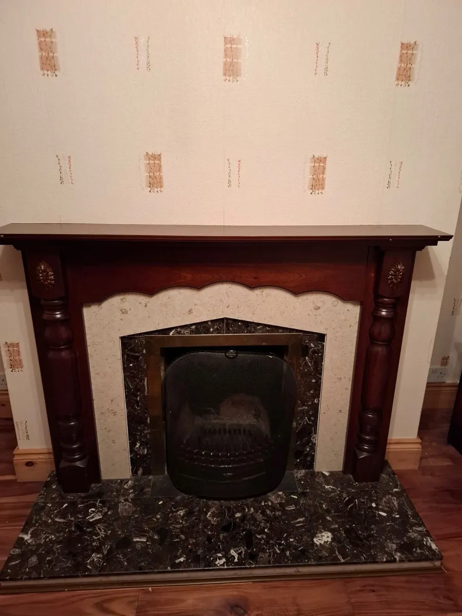 Stove, fireplace, hot water cylinder - Image 3