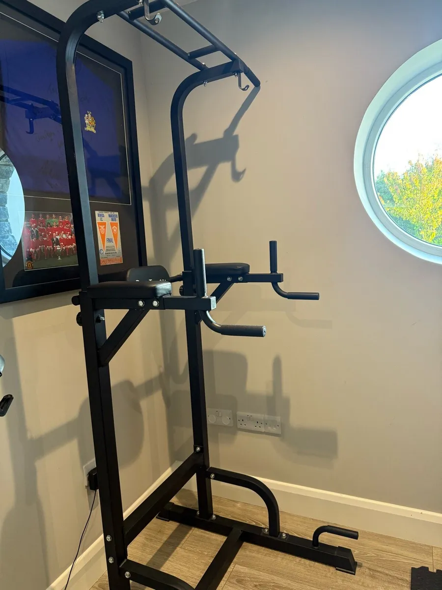 Pull up stand - Image 2