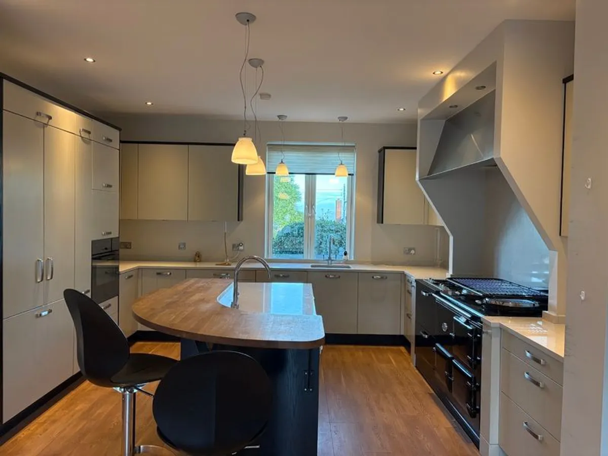 Kitchen for Sale - Image 1