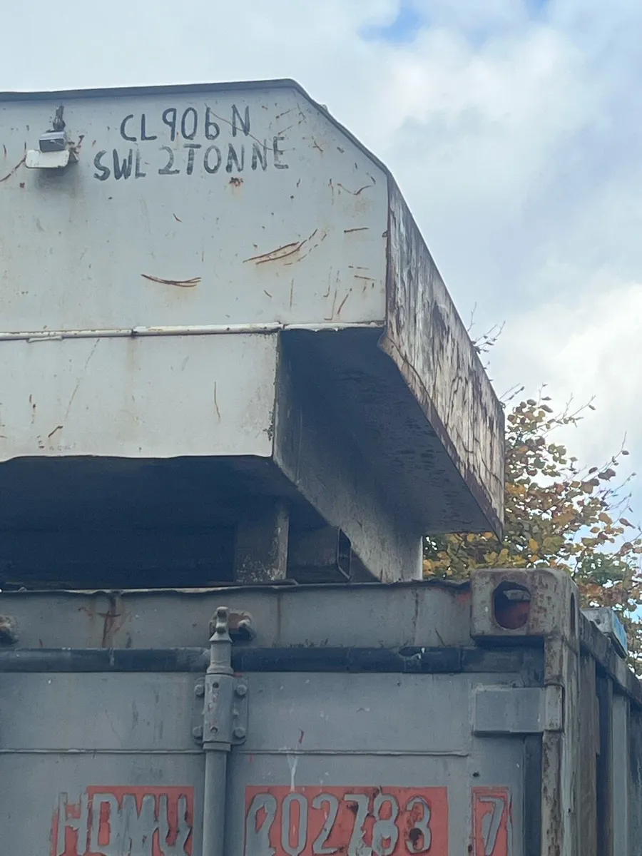 Diesel bowser - Image 1