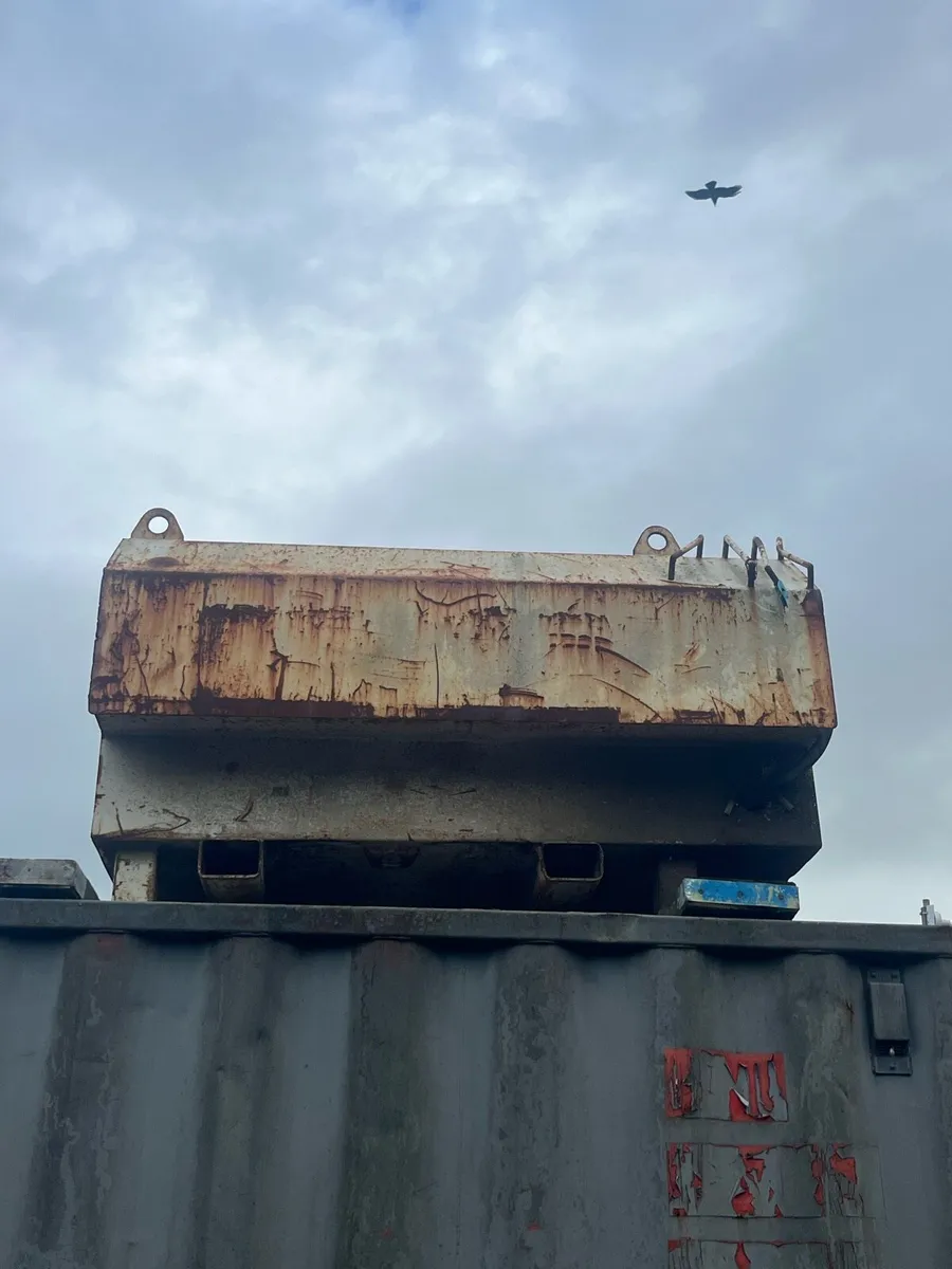 Diesel bowser - Image 2