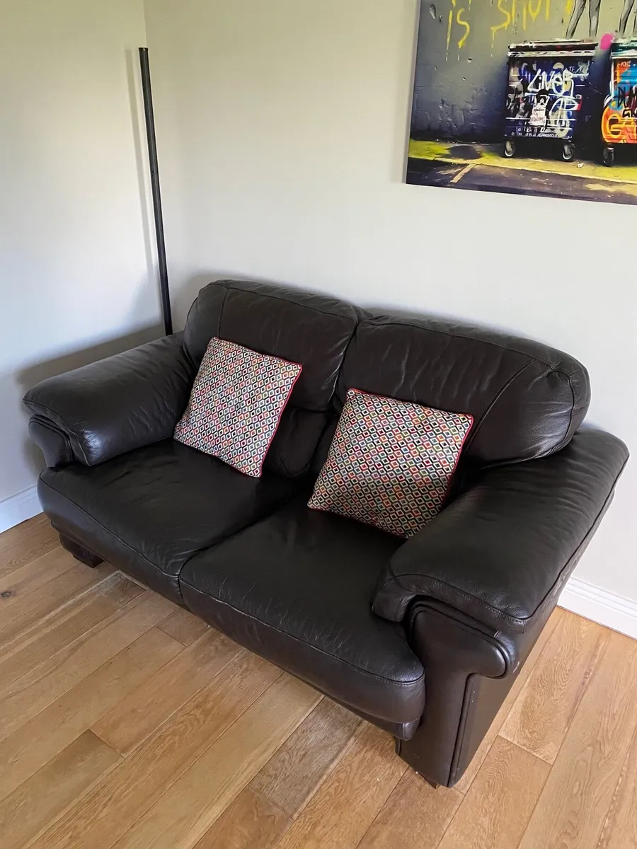2 Seater Couch - Image 4