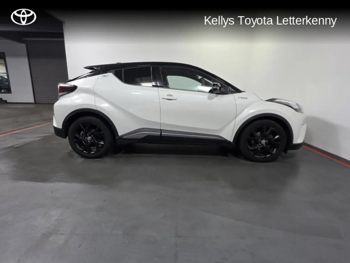 Toyota C-HR HYBRID LUNA SPORT LAUNCH ED 4DR #20 - Image 3