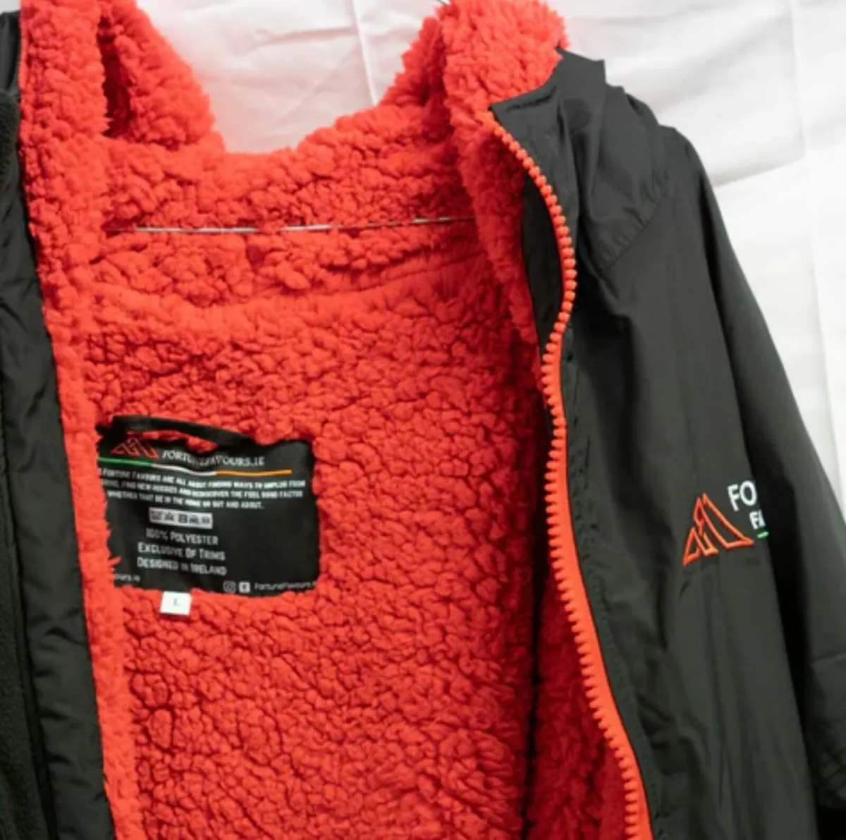 WATERPROOF DRY ROBE - Image 2