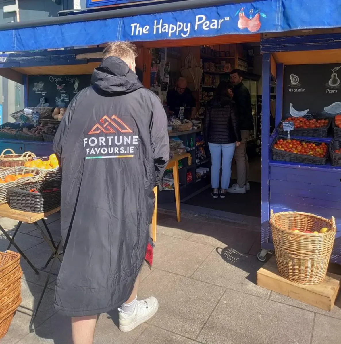 WATERPROOF DRY ROBE - Image 4