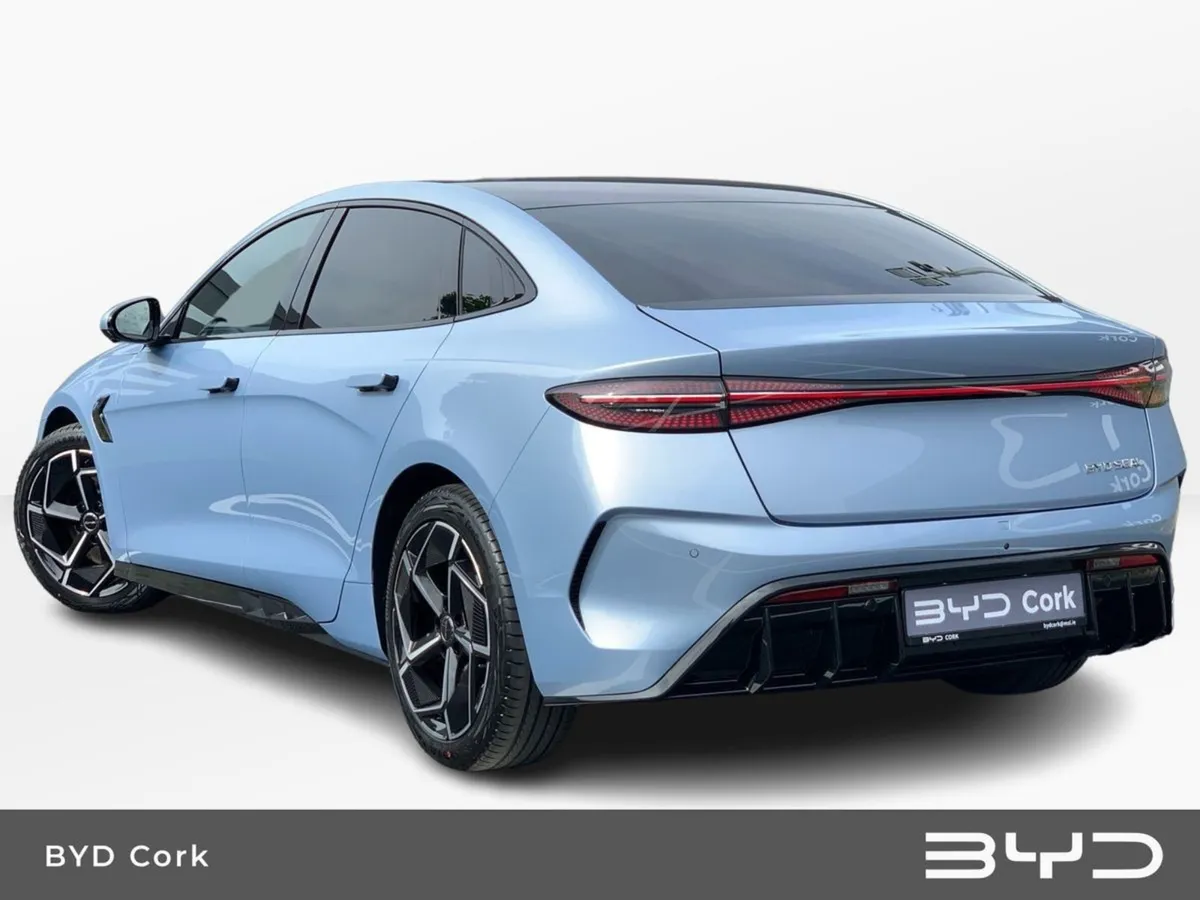 BYD SEAL 82.5kwh Design RWD - Image 4