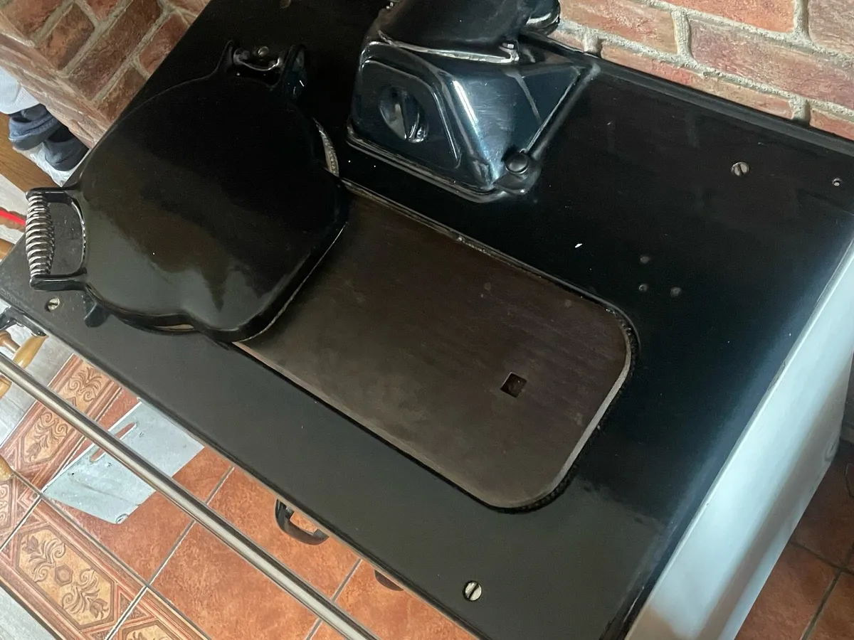 Cleopatra Oil Stove - Image 3