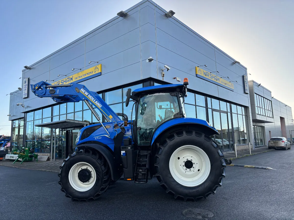 New Holland T7.210 Range Command c/w 750TL-1523hrs - Image 1