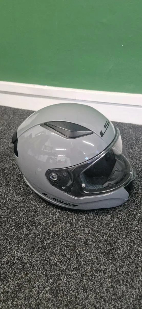 Motorbike items - Image 2