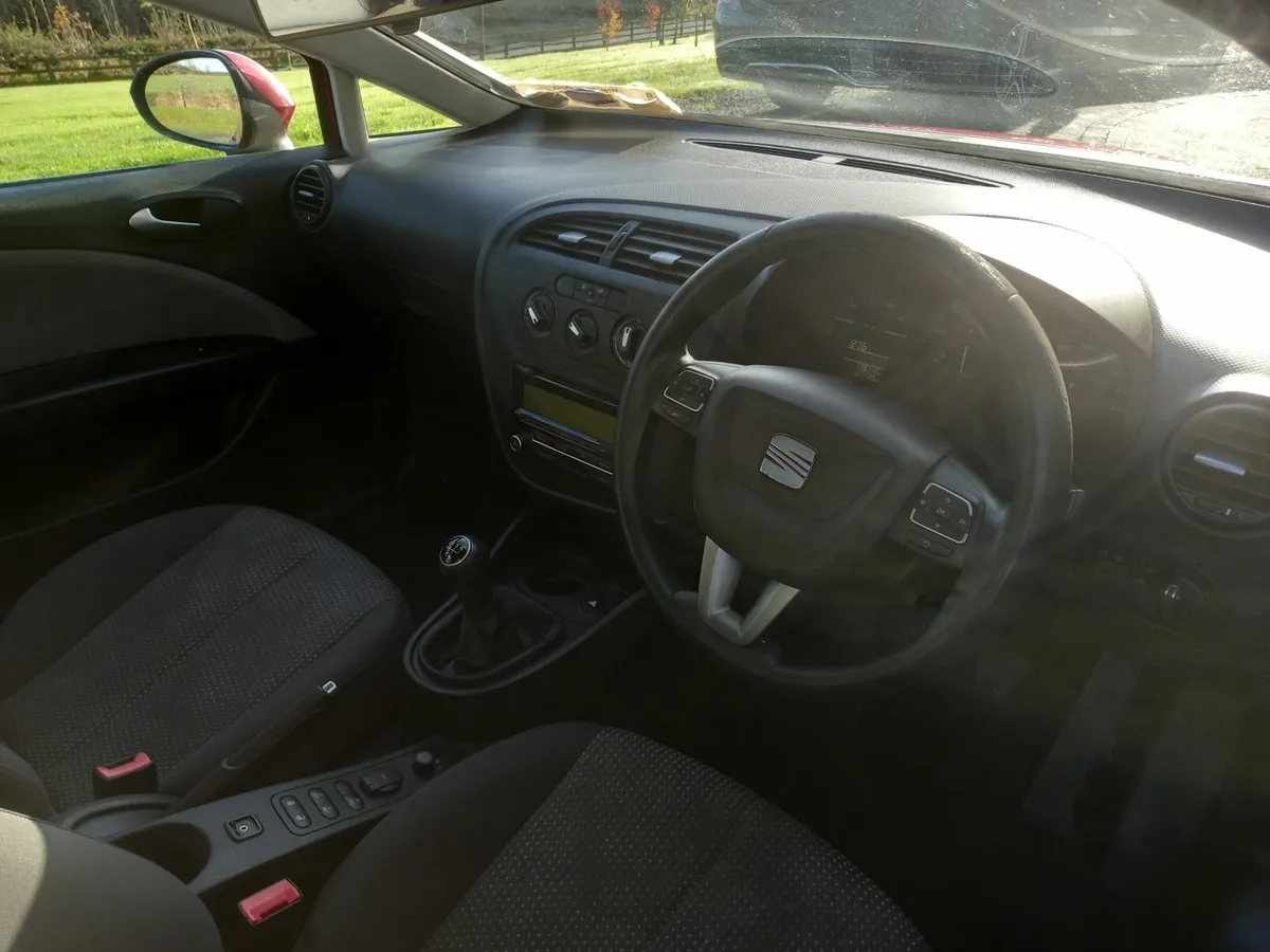 SEAT Leon 2010 - Image 4