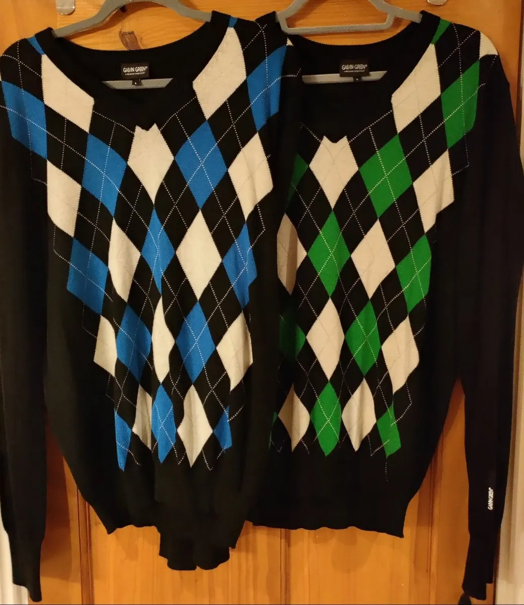 Galvin Green sweaters x2 L - Image 1
