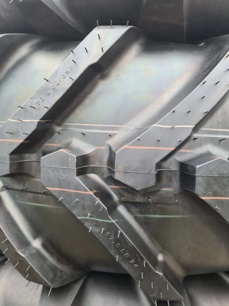 460/70R24 (17.5x24) Kleber Lugker - Image 3