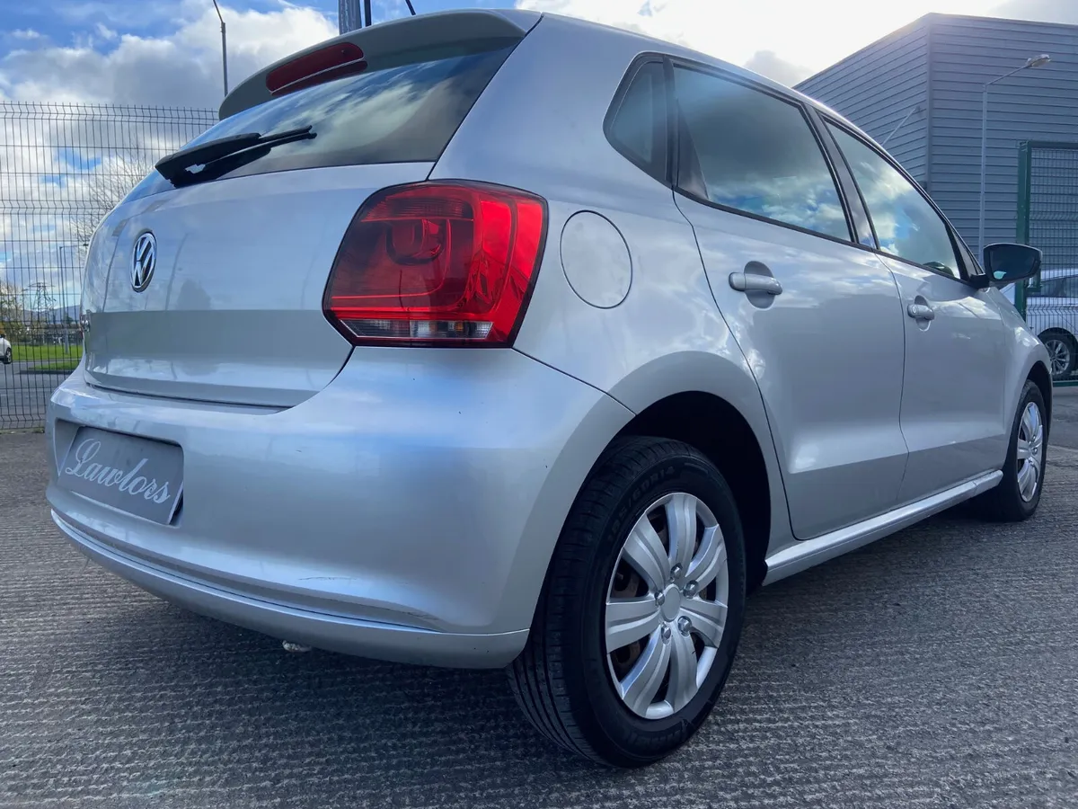 2010 VOLKSWAGEN POLO 1.2 MANUAL - Image 2