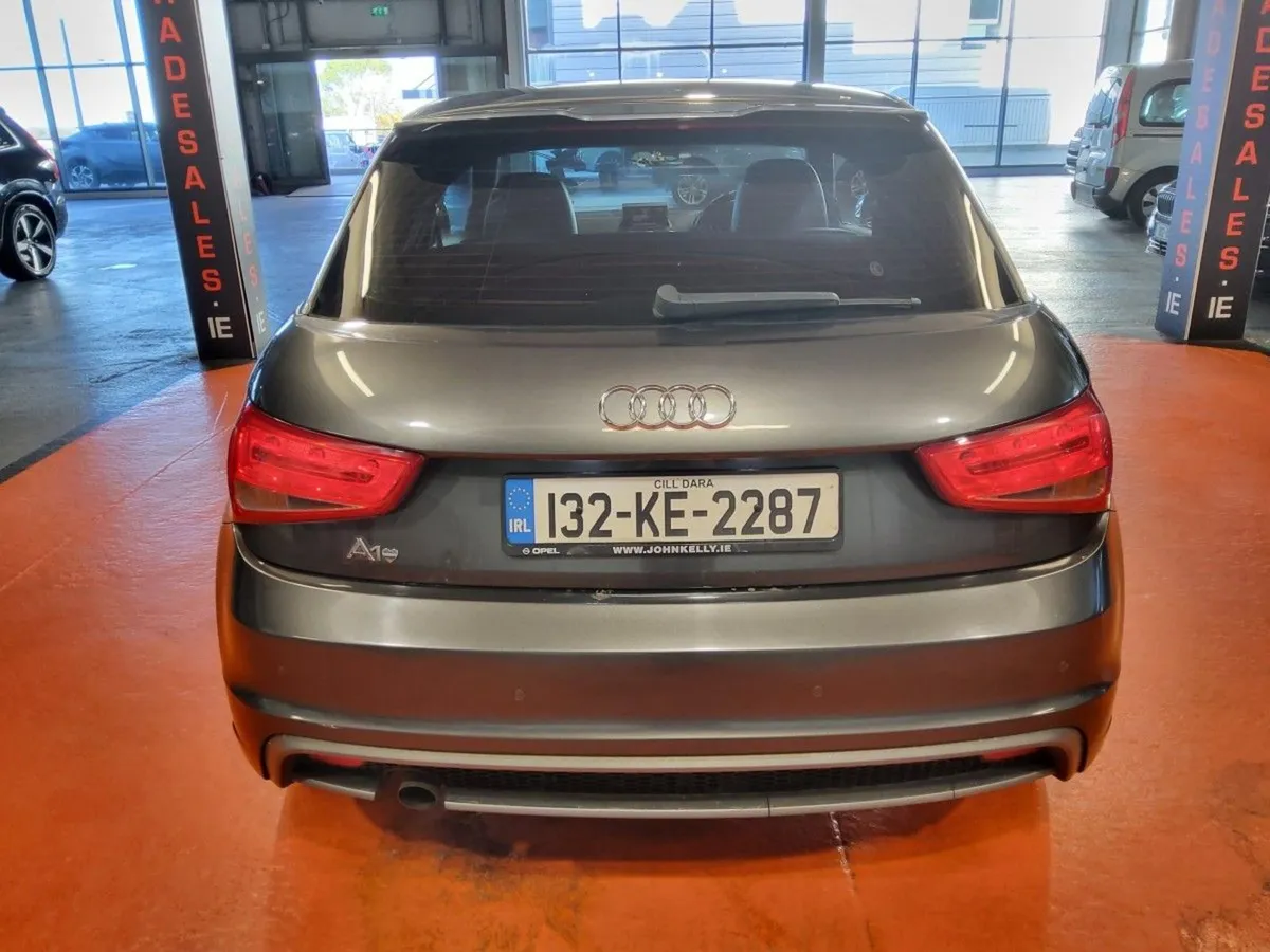 Audi A1 1.6 TDI 105BHP S Line - Image 4